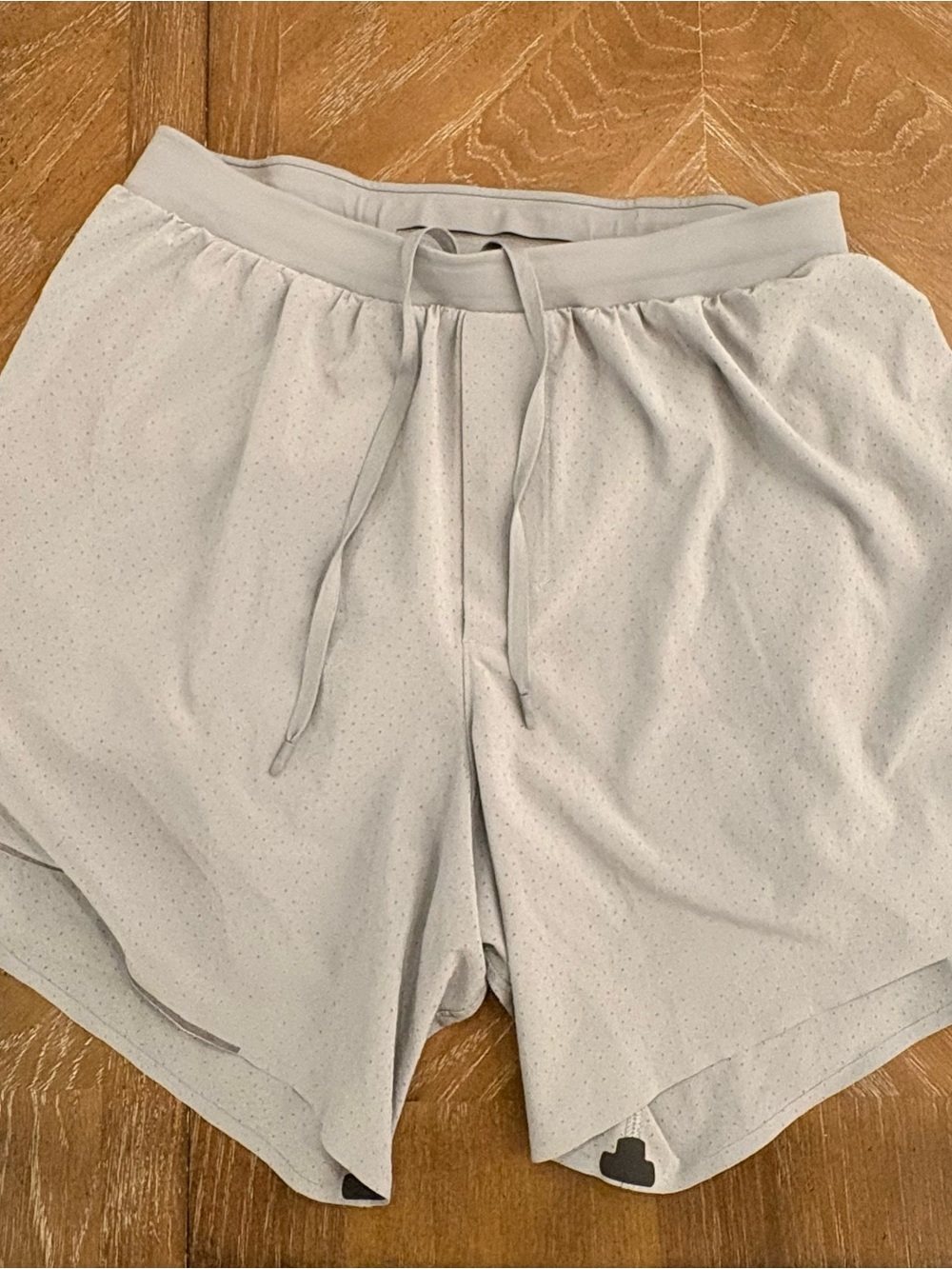 lululemon athletica Men's Light Gray Perforated Training Shorts